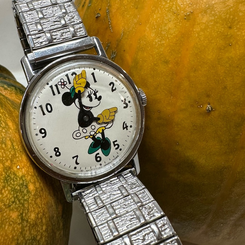 Vintage 1960-70’s Walt Disney Minnie Mouse Mechanical Watch (Working/Serviced)